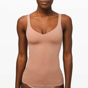 Lululemon Simply Sleek 2 in 1 tank top. 🤎